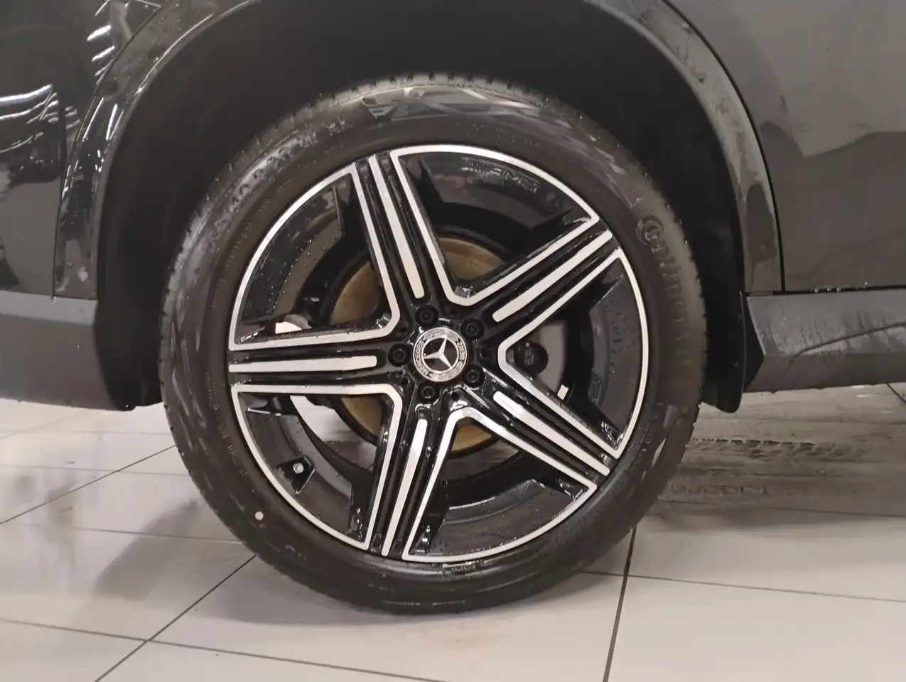 Mercedes-Benz GLC снимка Mercedes-Benz GLC