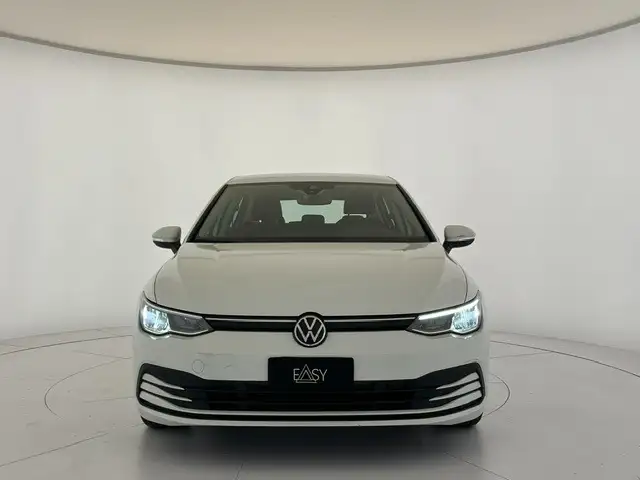 Volkswagen Golf view 3