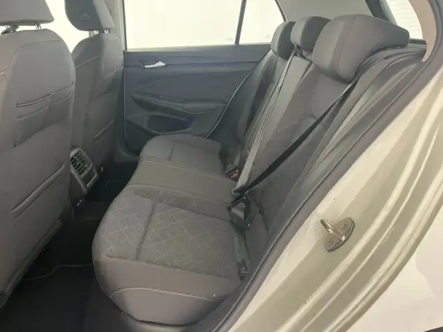 Volkswagen Golf view 18
