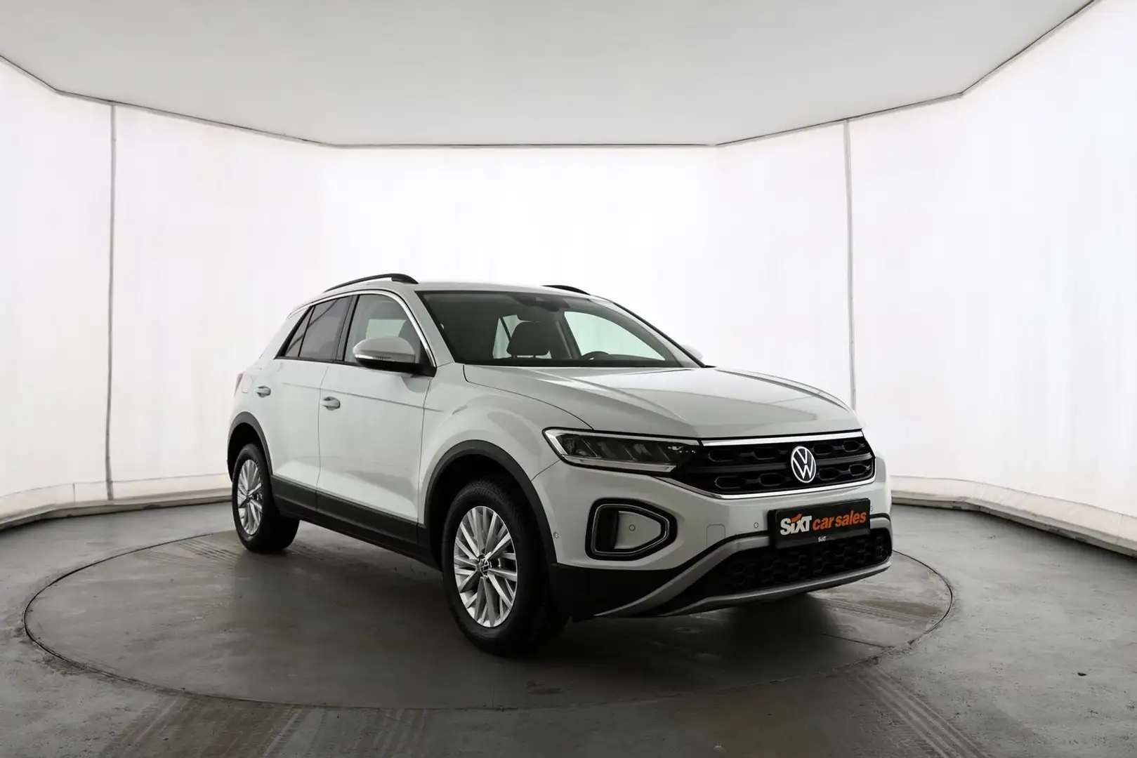 Volkswagen T-Roc 1.0 TSI Life NAV|LED|ParkAssist|SHZG|16" Wit - 1