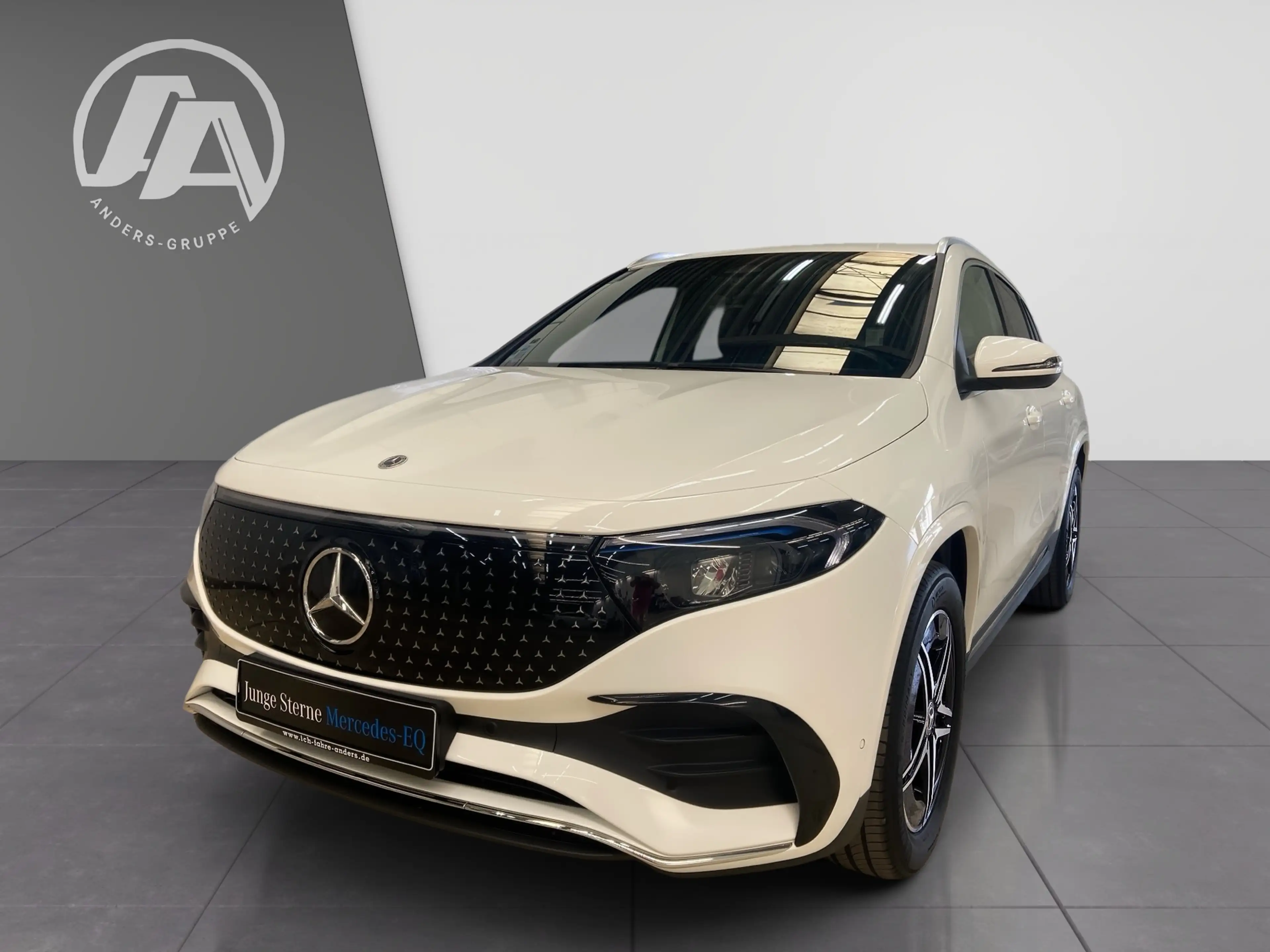 Mercedes-Benz EQA 300 4M AMG+AHK+Distronic+Kamera+LED+Leder+LM — photo 2