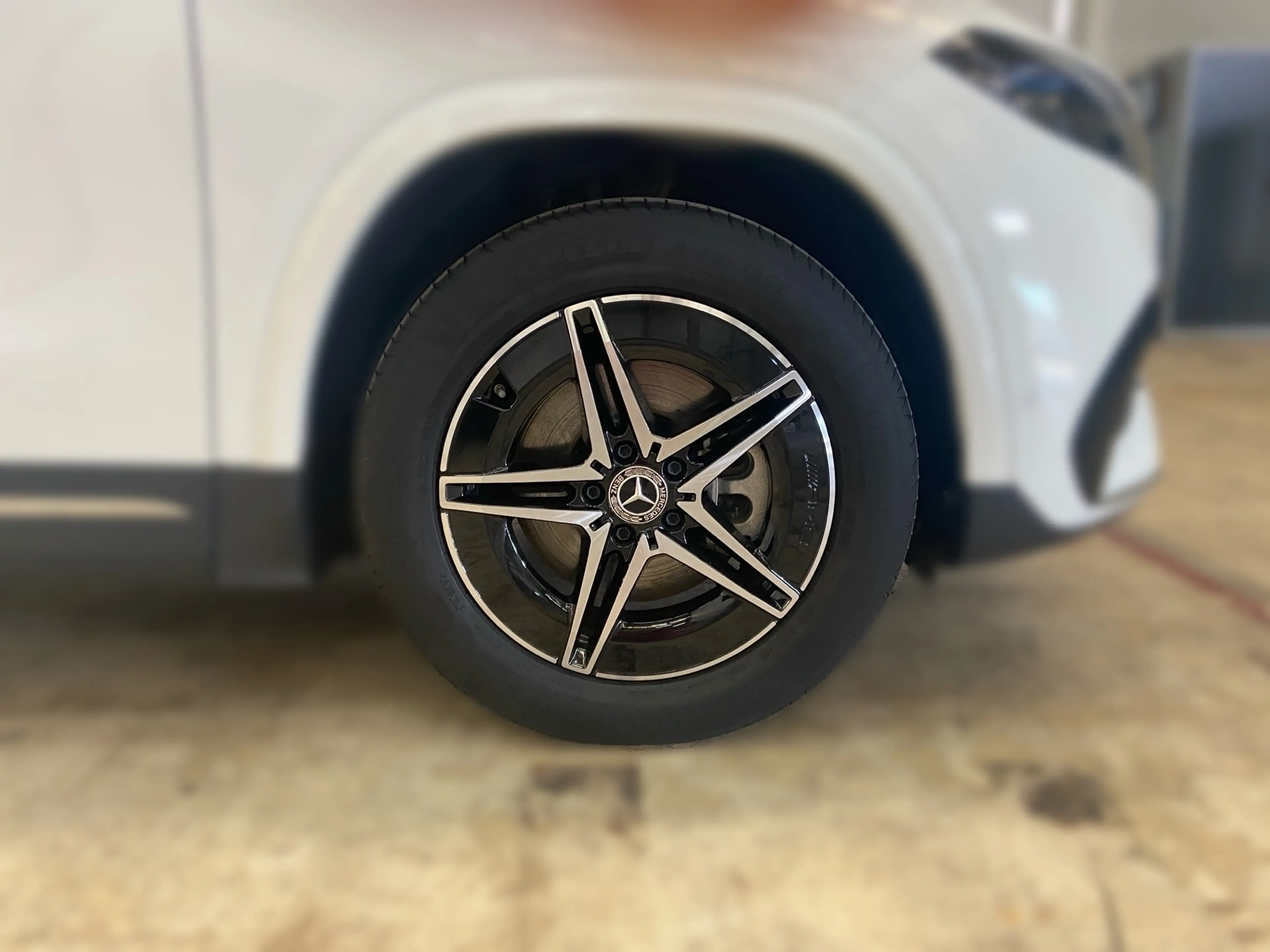 Mercedes-Benz EQA 300 4M AMG+AHK+Distronic+Kamera+LED+Leder+LM — photo 6