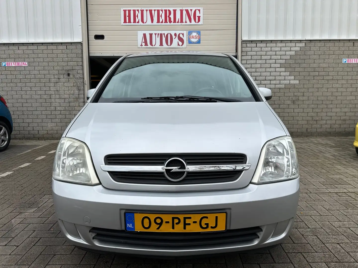 Opel Meriva 1.6-16V Enjoy | Airco | Trekhaak | Automaat Grau - 2