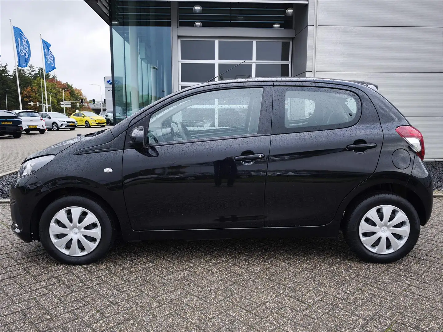 Peugeot 108 1.0 e-VTi 72pk 5D Active | Airco | Blue tooth | El Noir - 2