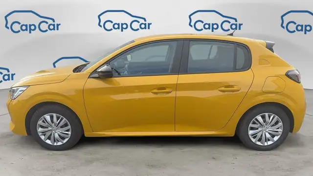 Peugeot 208 view 2