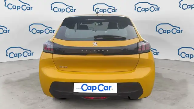 Peugeot 208 view 3