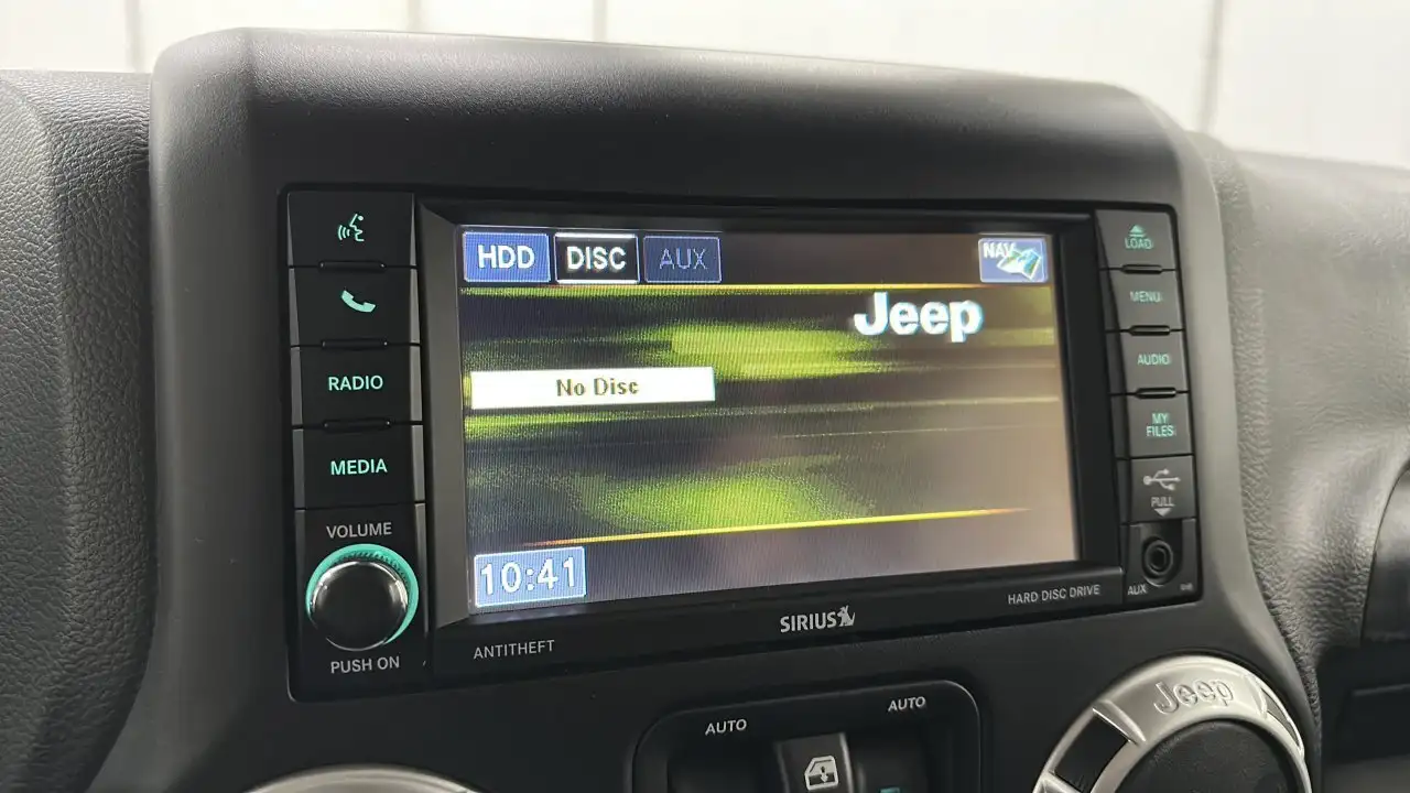 Jeep Wrangler снимка Jeep Wrangler