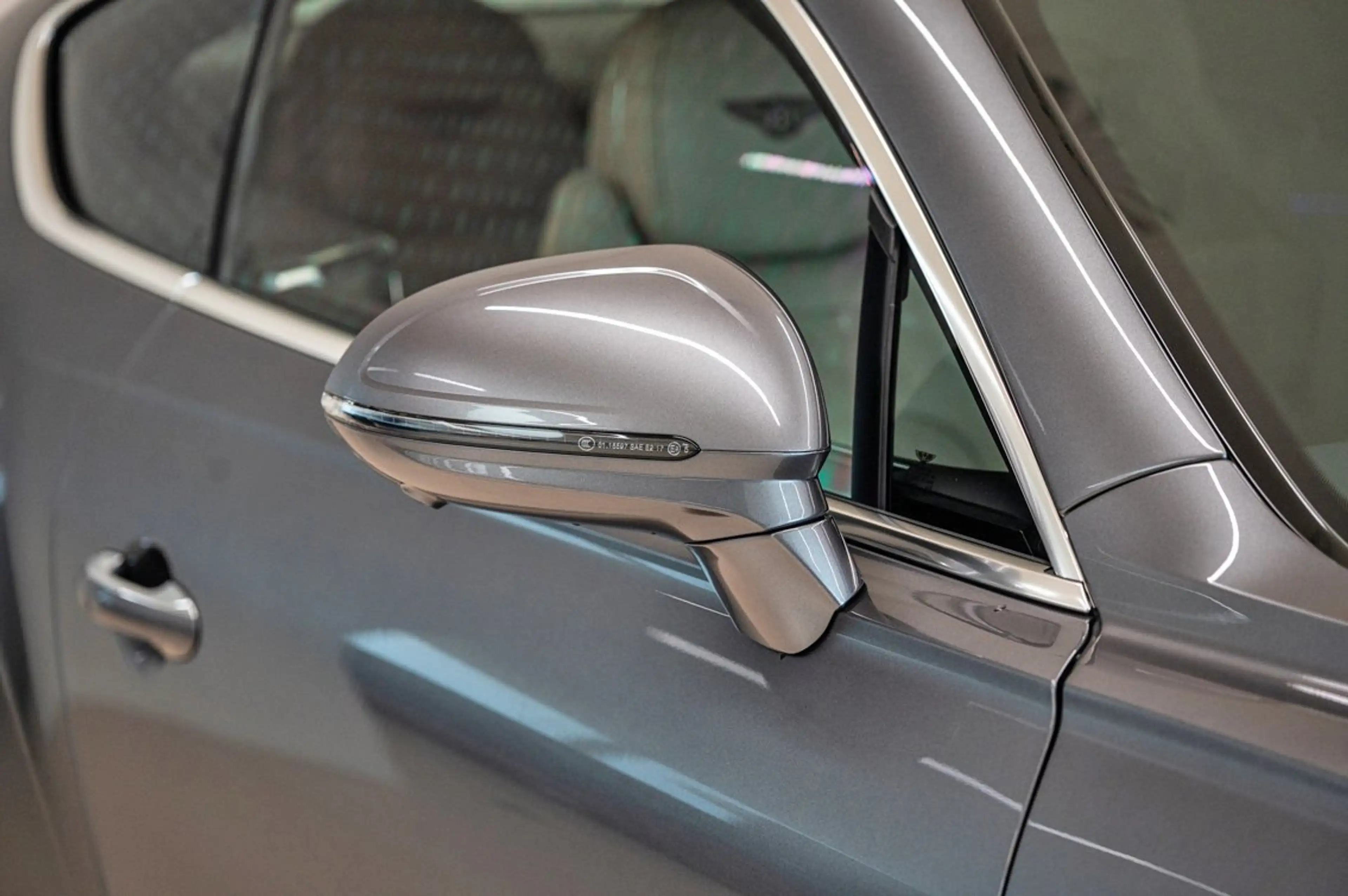 Bentley Continental GT 2026 Continental GT Azure V8 Hybrid — photo 10