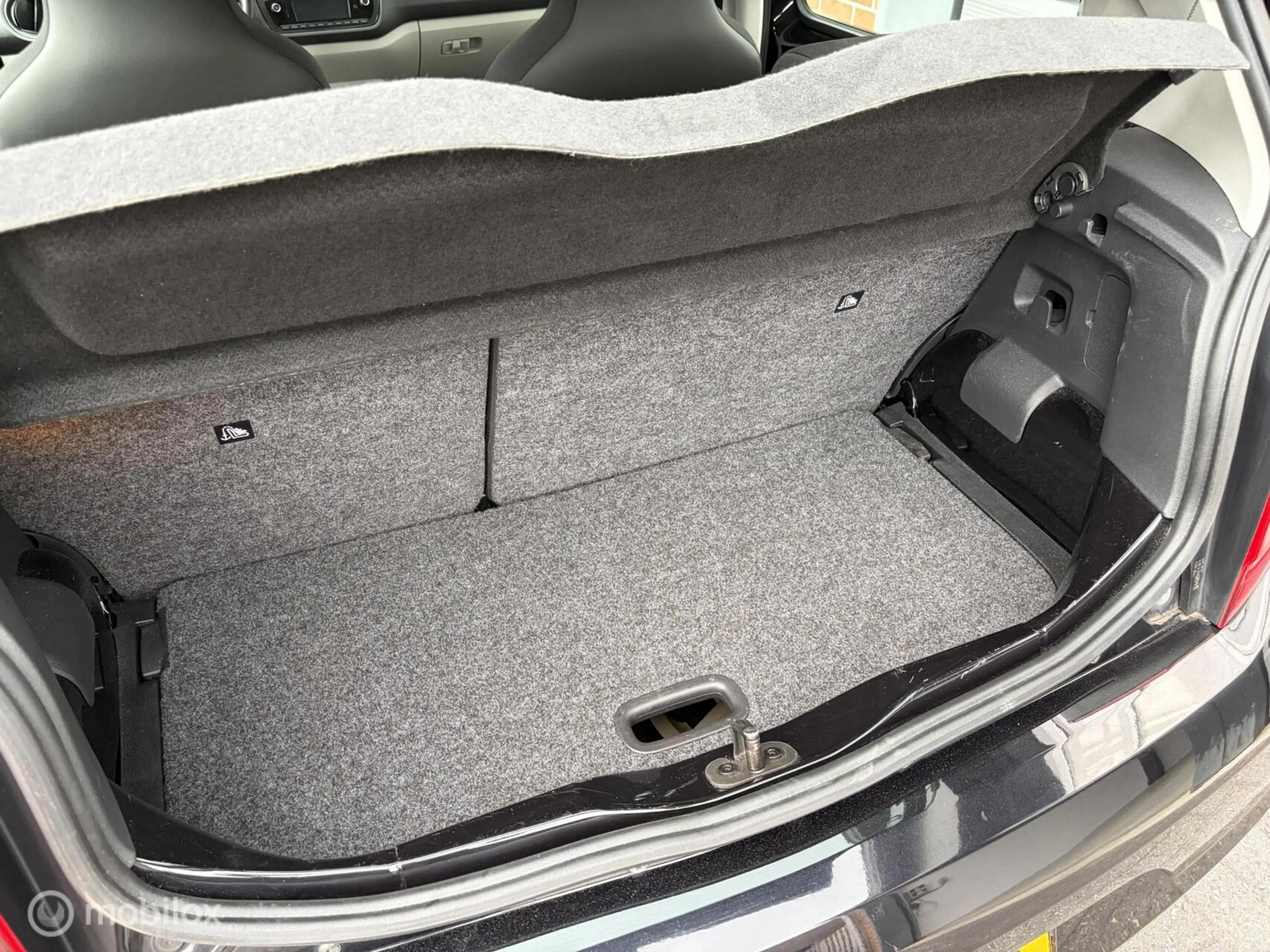 SEAT Mii 1.0 Sport Intense|Parkeersensoren|1e eigenaar|Deal — photo 10