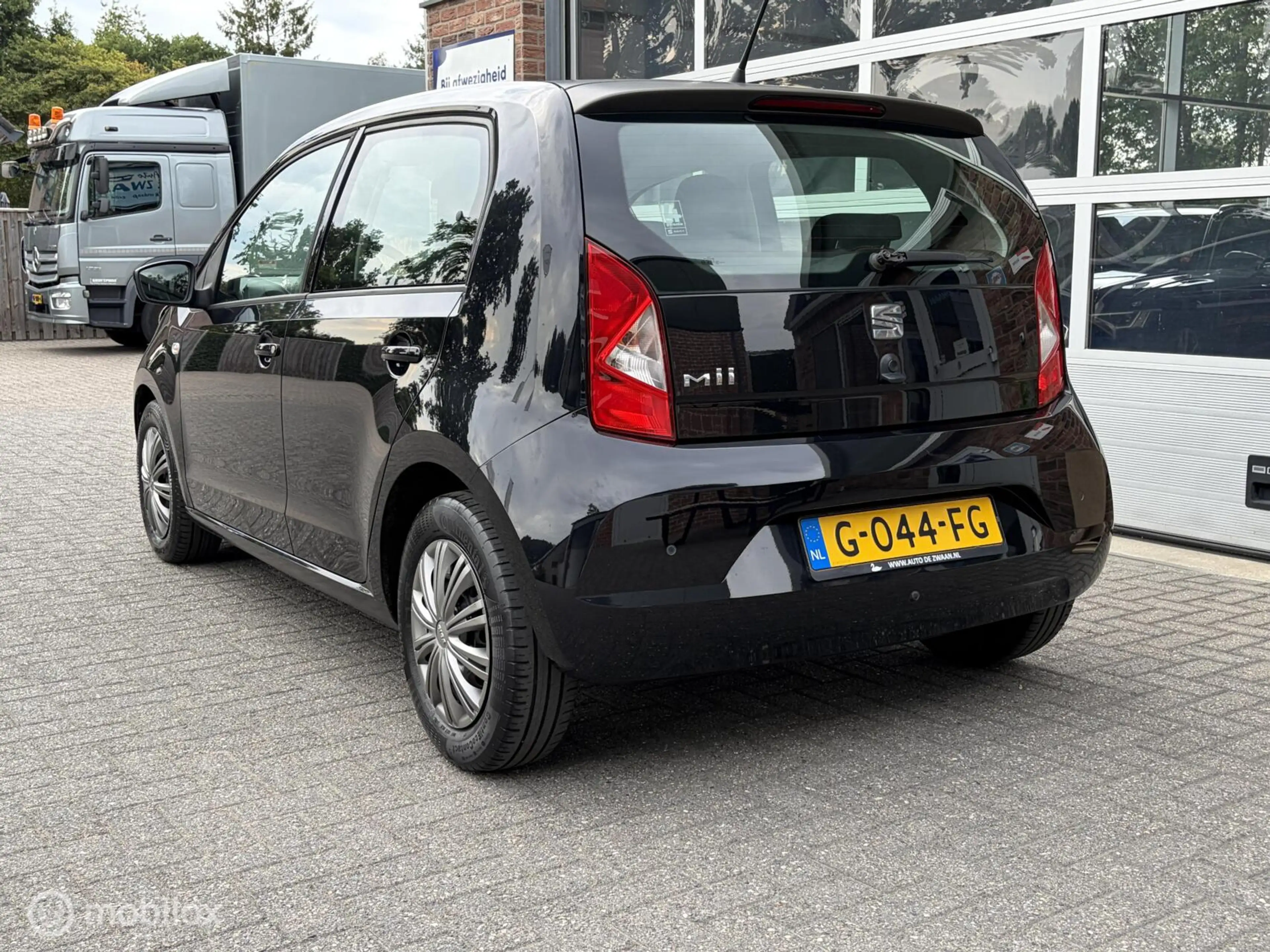 SEAT Mii 1.0 Sport Intense|Parkeersensoren|1e eigenaar|Deal — photo 11