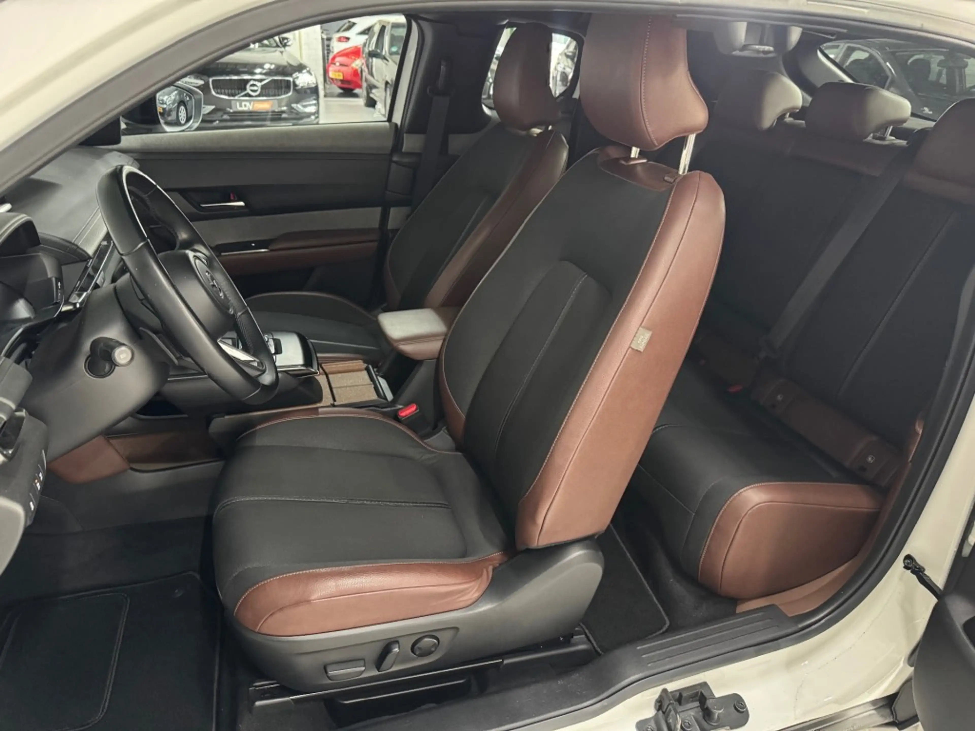Mazda MX-30 e-SkyActiv EV 145 Advantage 36 kWh — photo 15