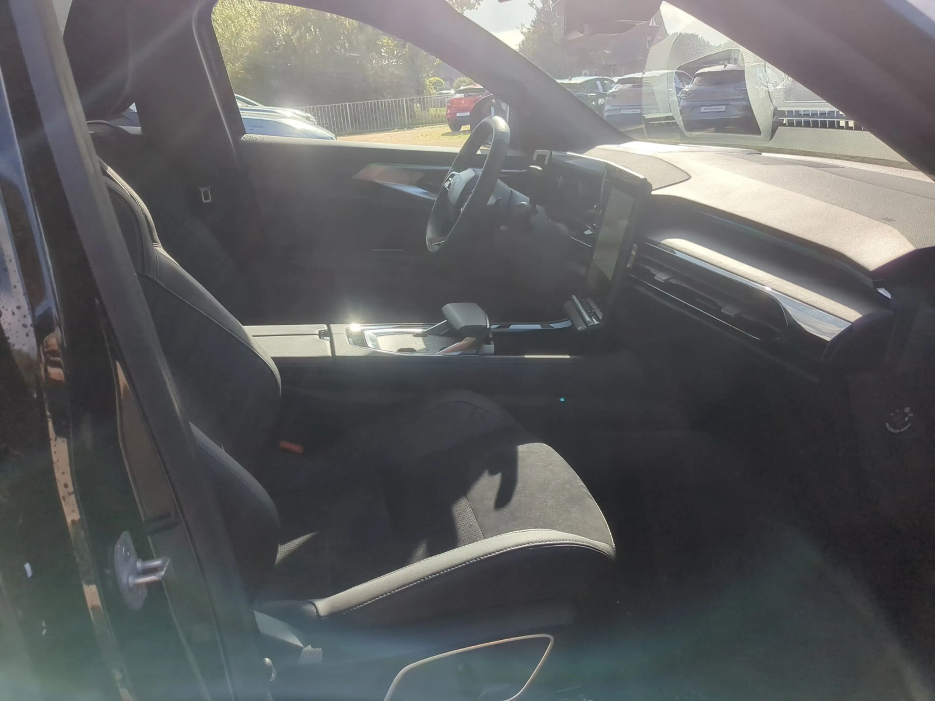 Renault Rafale Full-Hybrid E-Tech 200 Esprit Alpine SHZ+Navi+LKHZ — photo 9