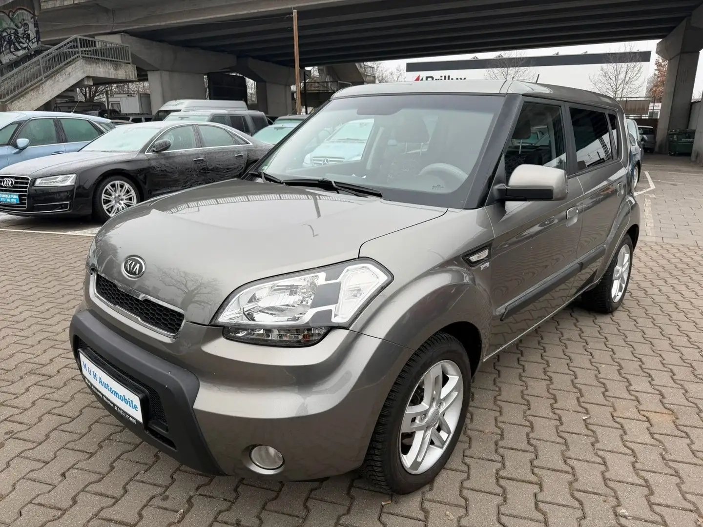 Kia Soul 1.6 CRDI*KLIMA* Silber - 1