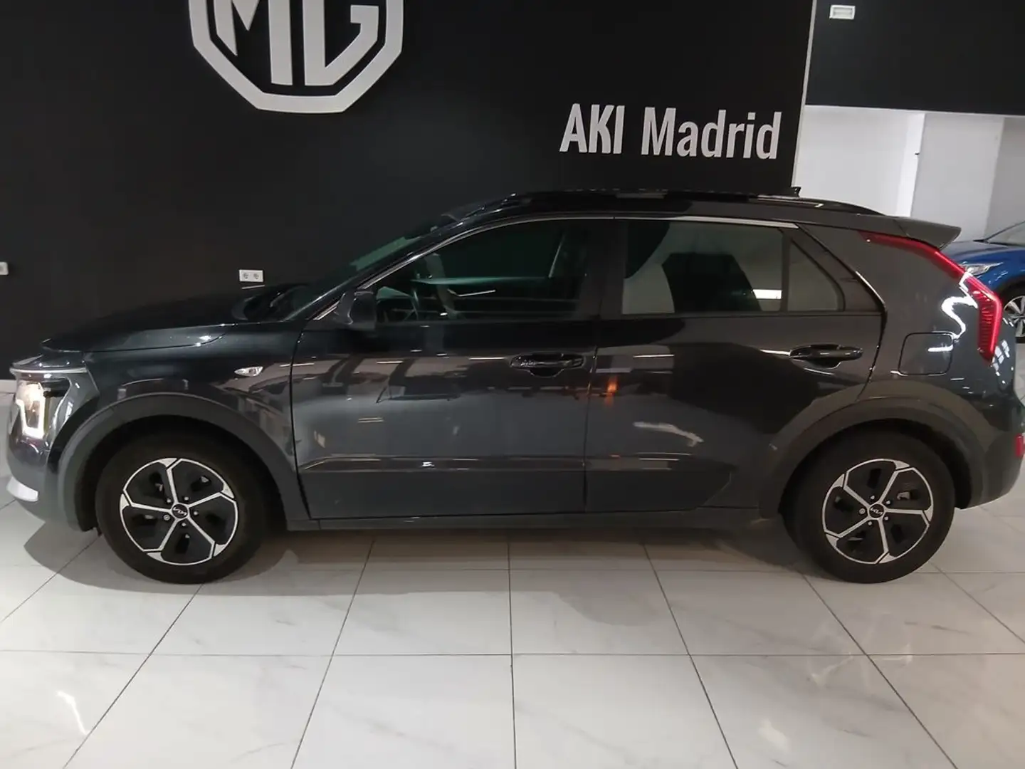 Kia Niro 1.6 HEV Concept 141 Gris - 2