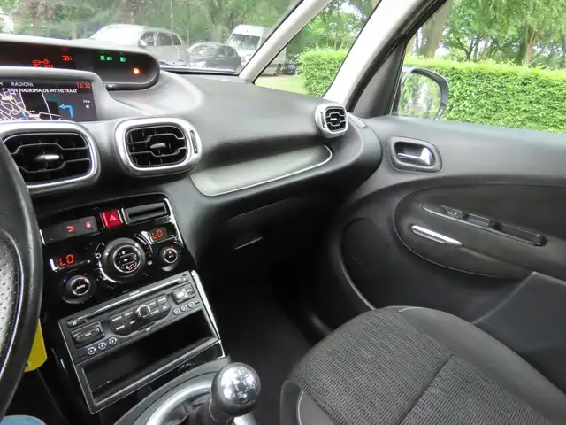 Citroen C3 Picasso view 15