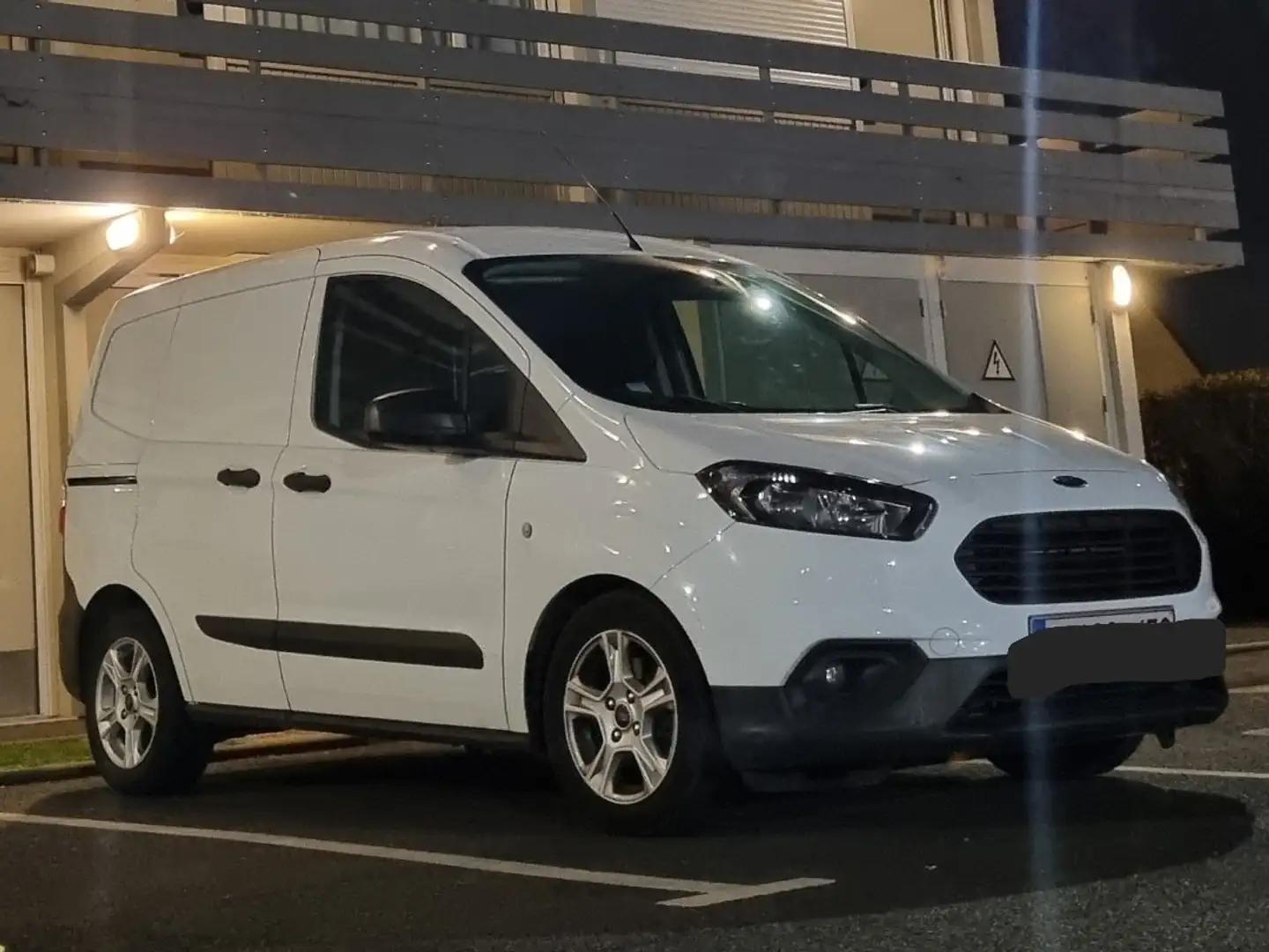 Ford Transit Courier Limited Blanc - 1