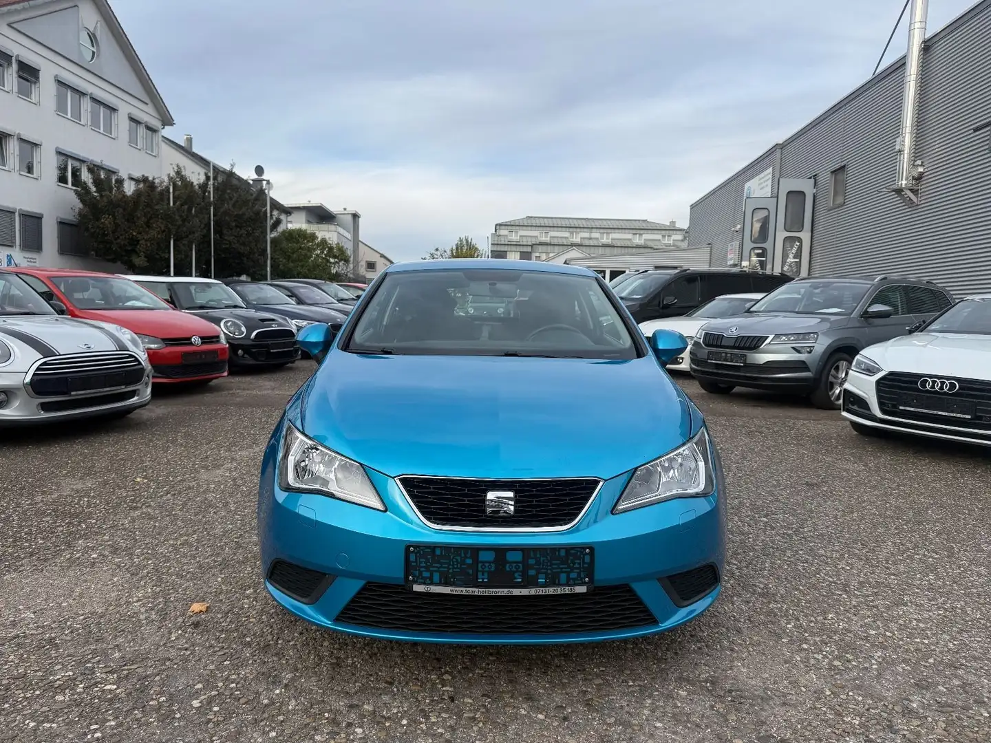 SEAT Ibiza SC Style Salsa*SHZ*Klimaaut.*Kette Neu Modrá - 2