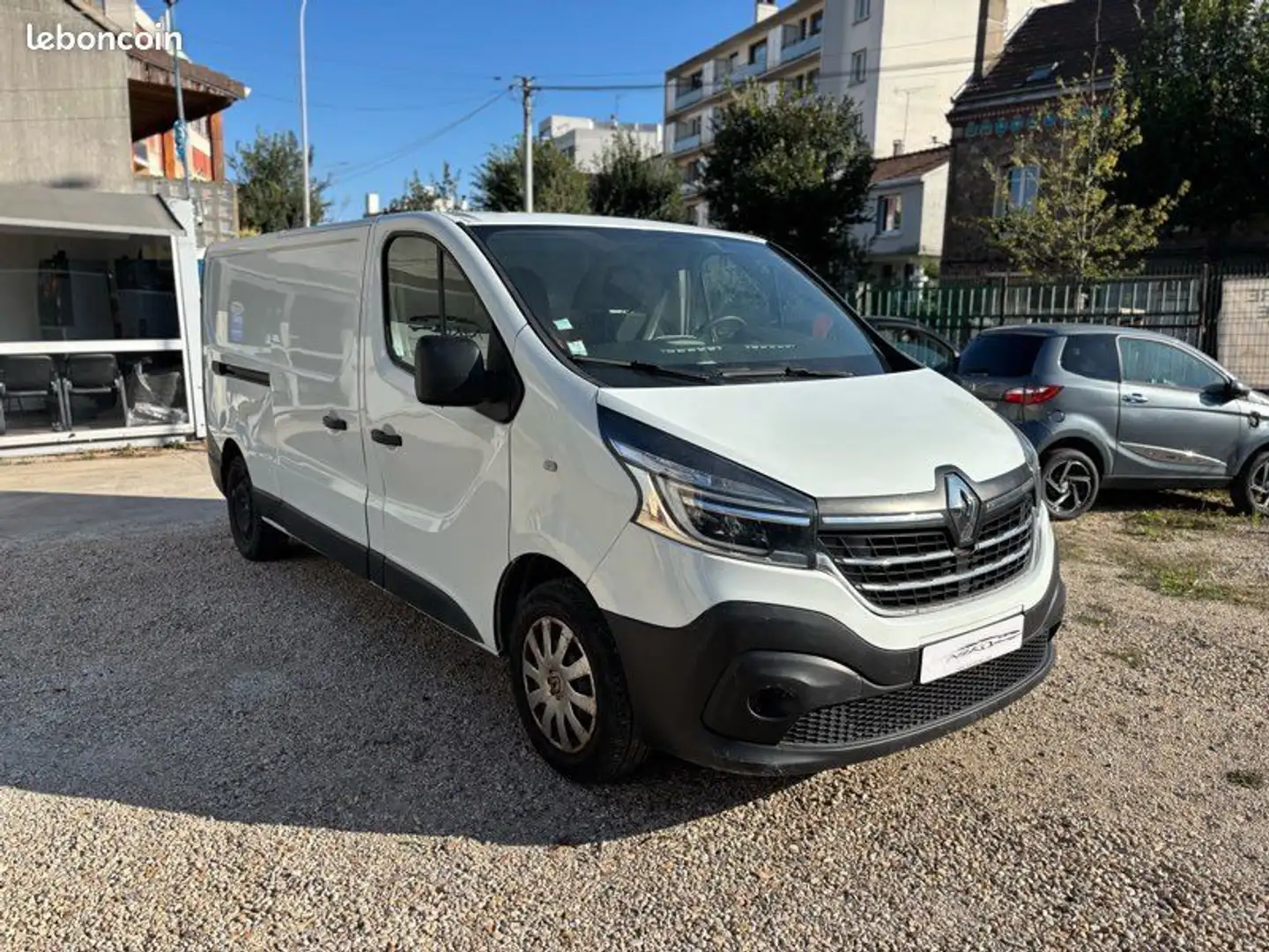 Renault Trafic 2.0 DCi 120CH FOURGON TOLE 1300KG L2H1 GRAND CONFORT PACK EXTRA MEDIA NAV %2B RADAR DE RECUL Weiß - 2