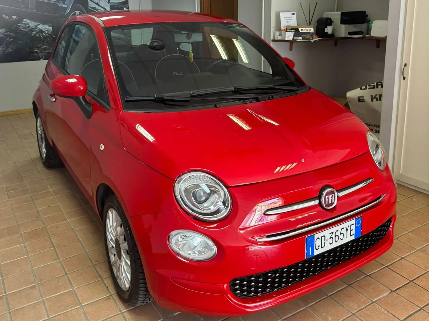 Fiat 500 500 III 2021 1.0 hybrid Dolcevita 70cv, perfetta Rood - 2