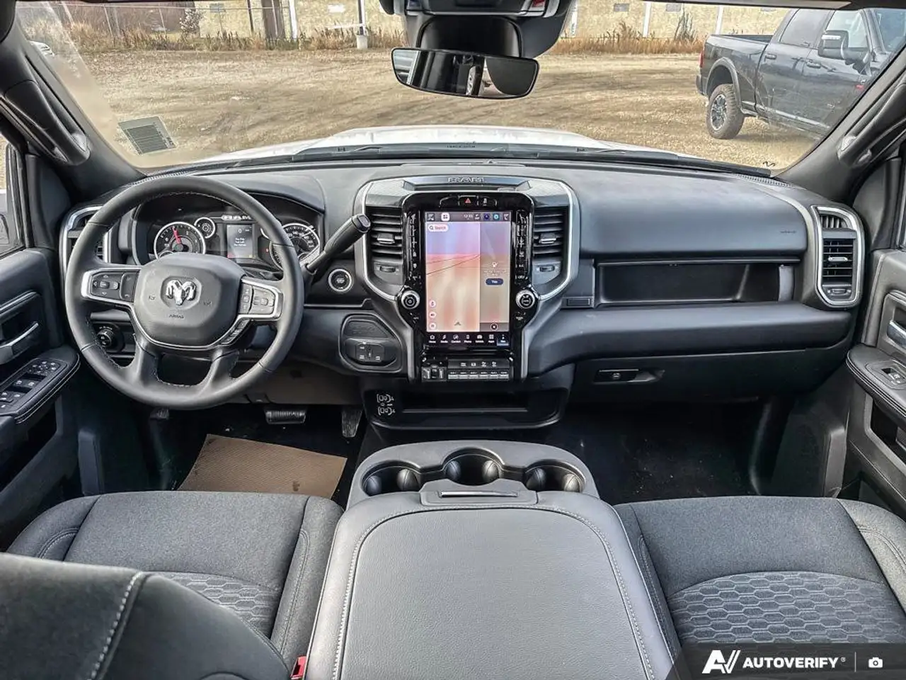 RAM 3500 снимка RAM 3500