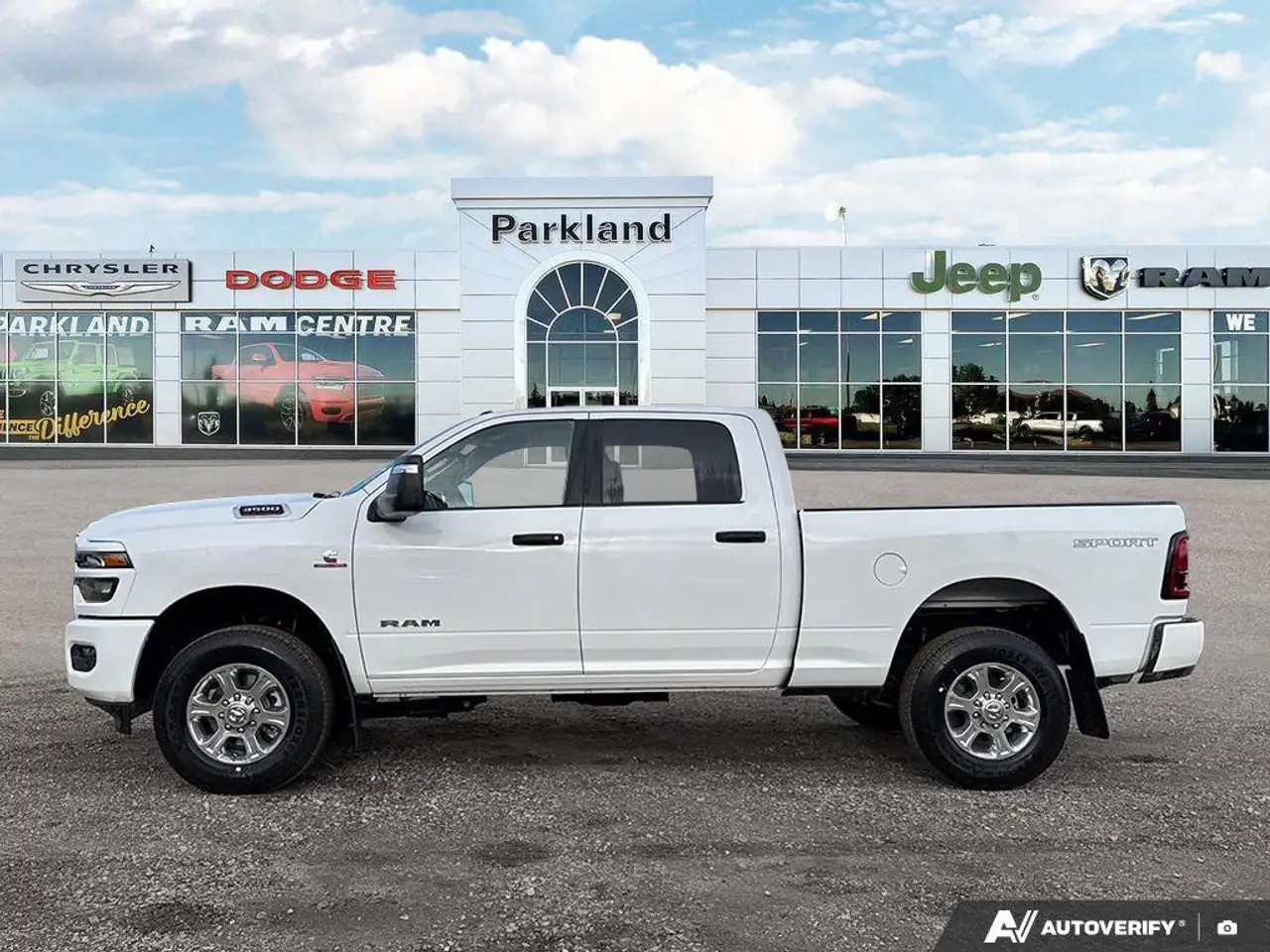 RAM 3500 снимка RAM 3500