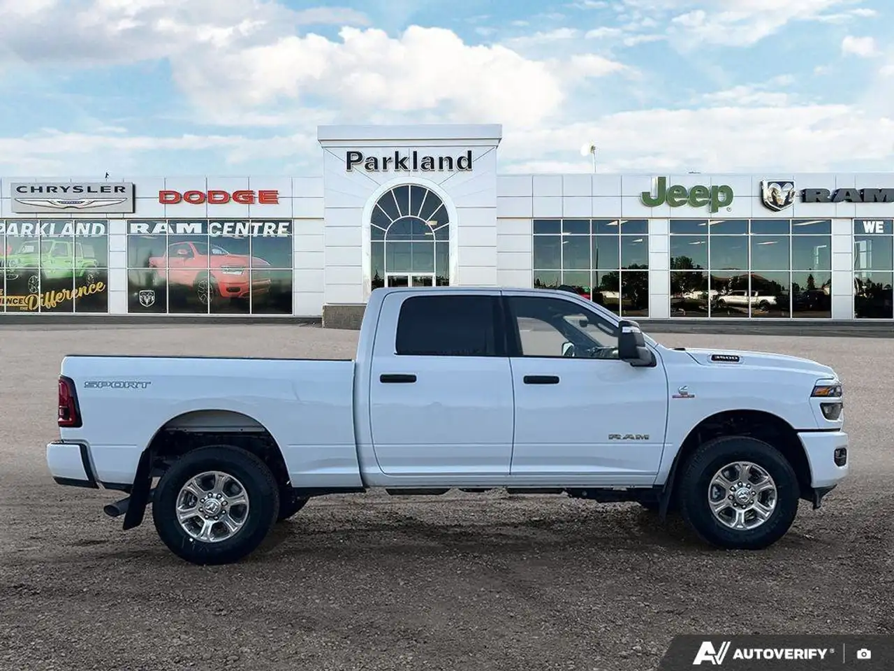 RAM 3500 снимка RAM 3500