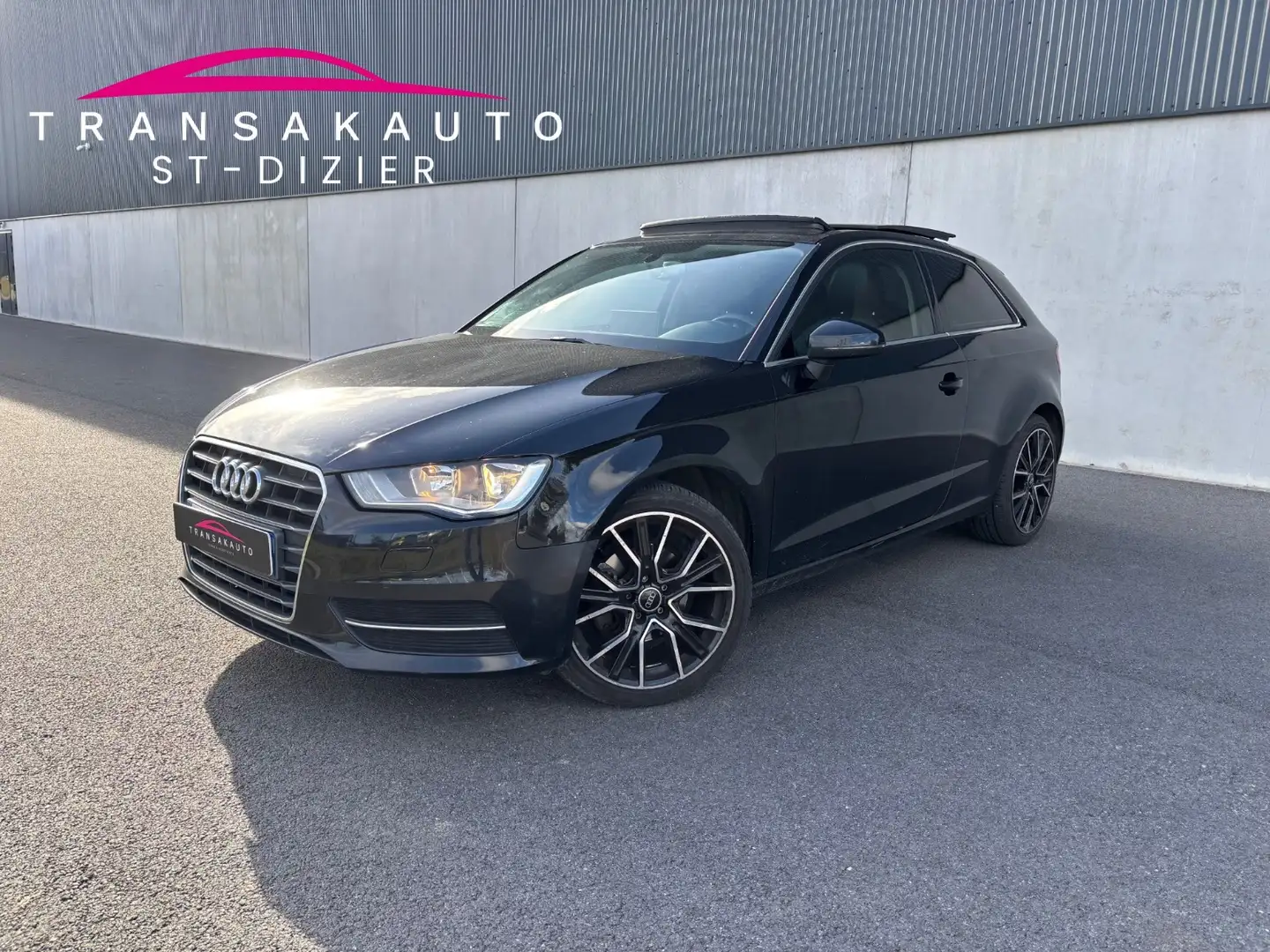 Audi A3 A3 1.4 TFSI 122 Ambition Noir - 1