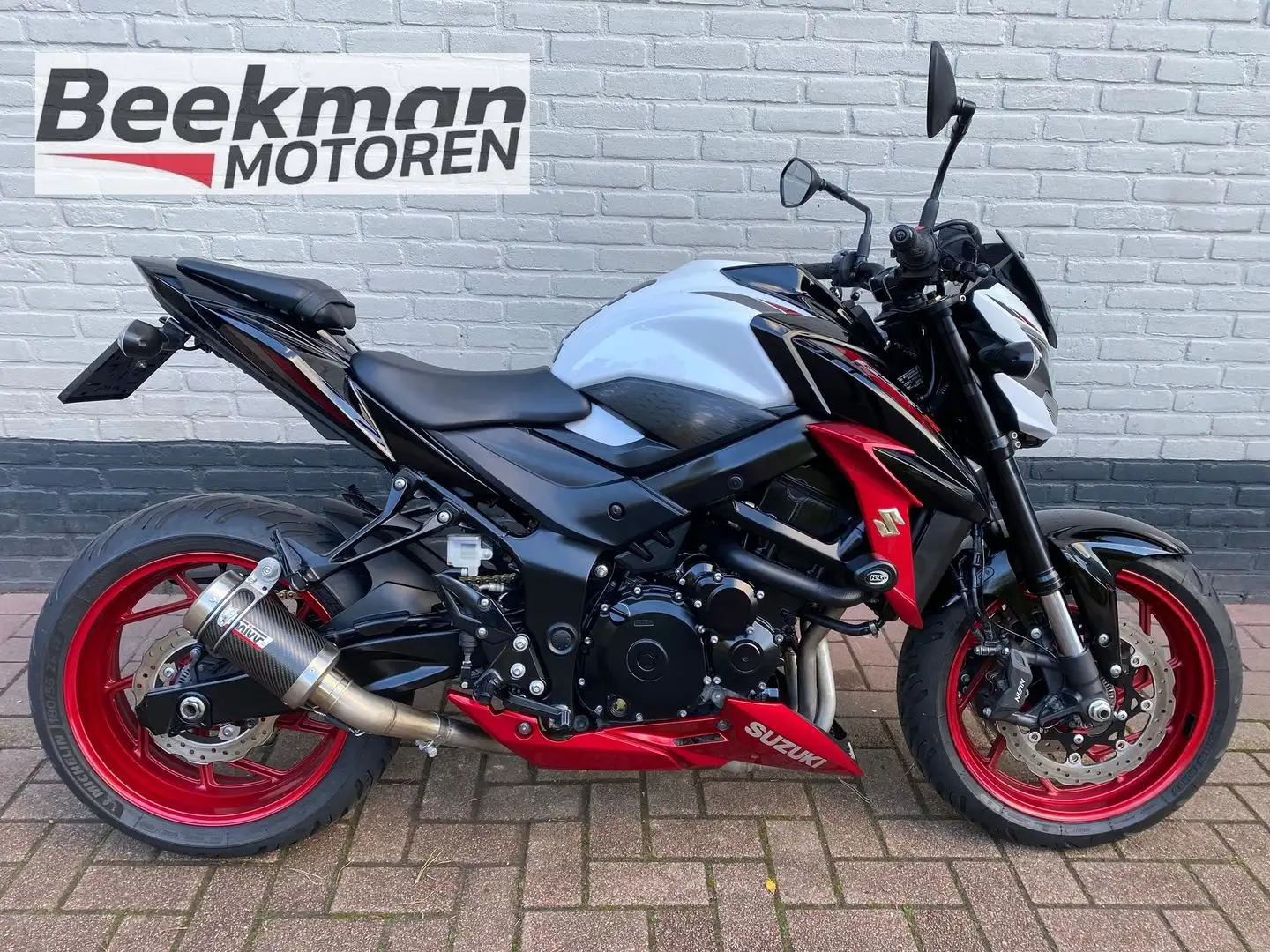 Suzuki GSX-S 750 A Wit - 1