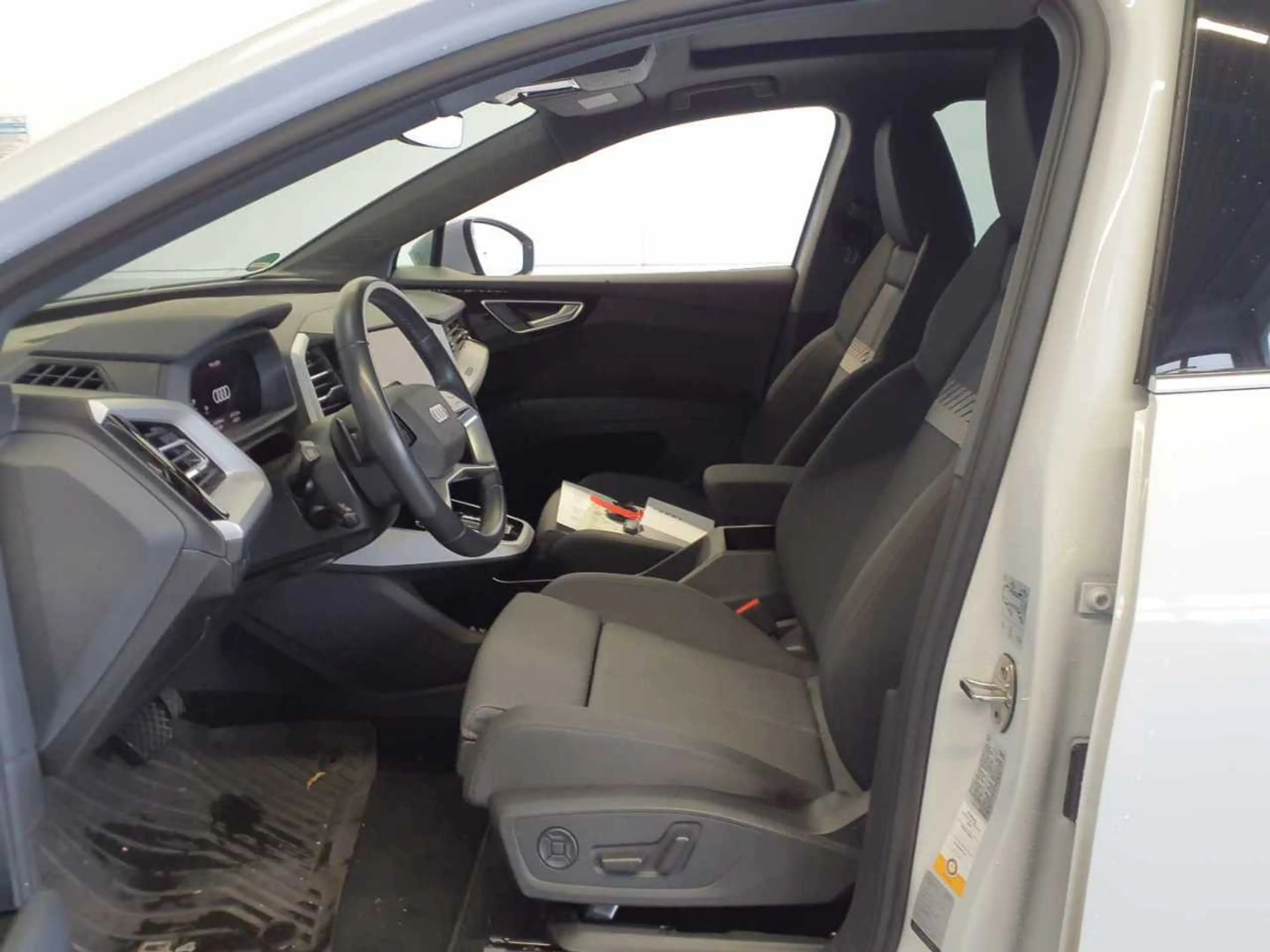 Audi Q4 e-tron 50 quattro +S-LINE+PANO+MATRIX+ASSISTS — photo 3