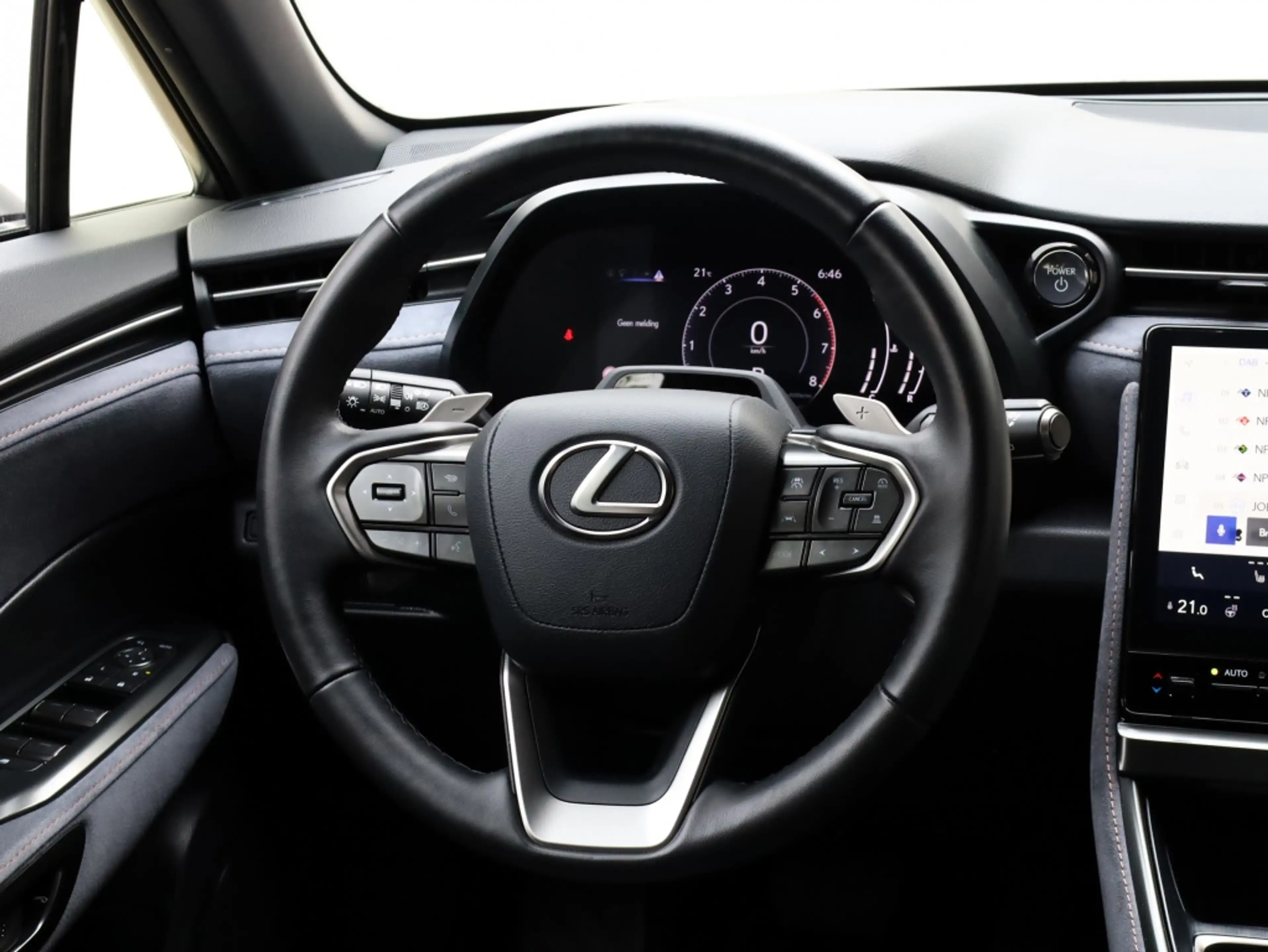 Lexus LBX Cool 2WD | Leder/Alcantara | Memory Seat | Trekhaa — photo 24