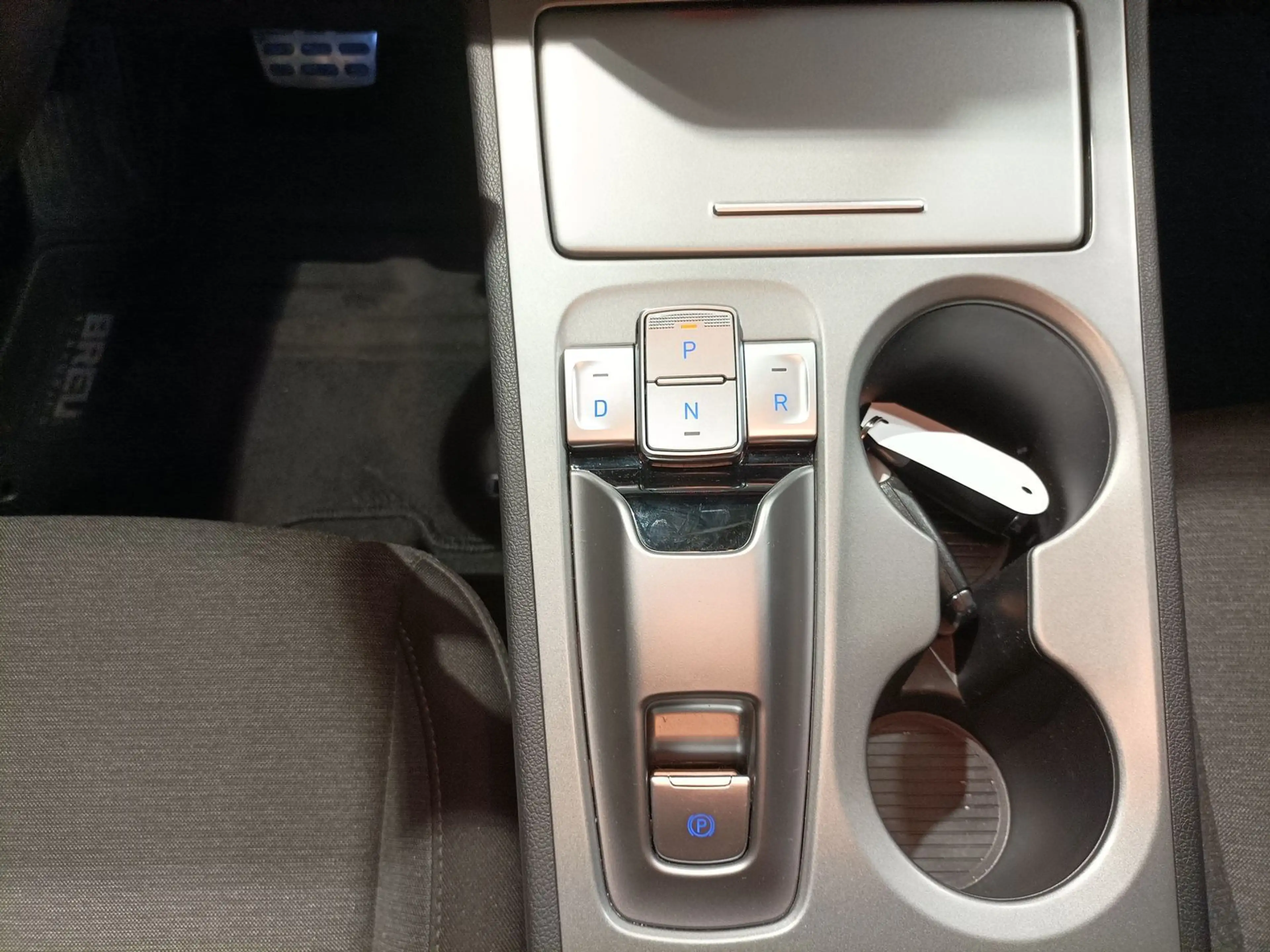 Hyundai KONA Kona 39,2 kWh Trend LED|App|PDC|CAM|SHZ|WP — photo 13