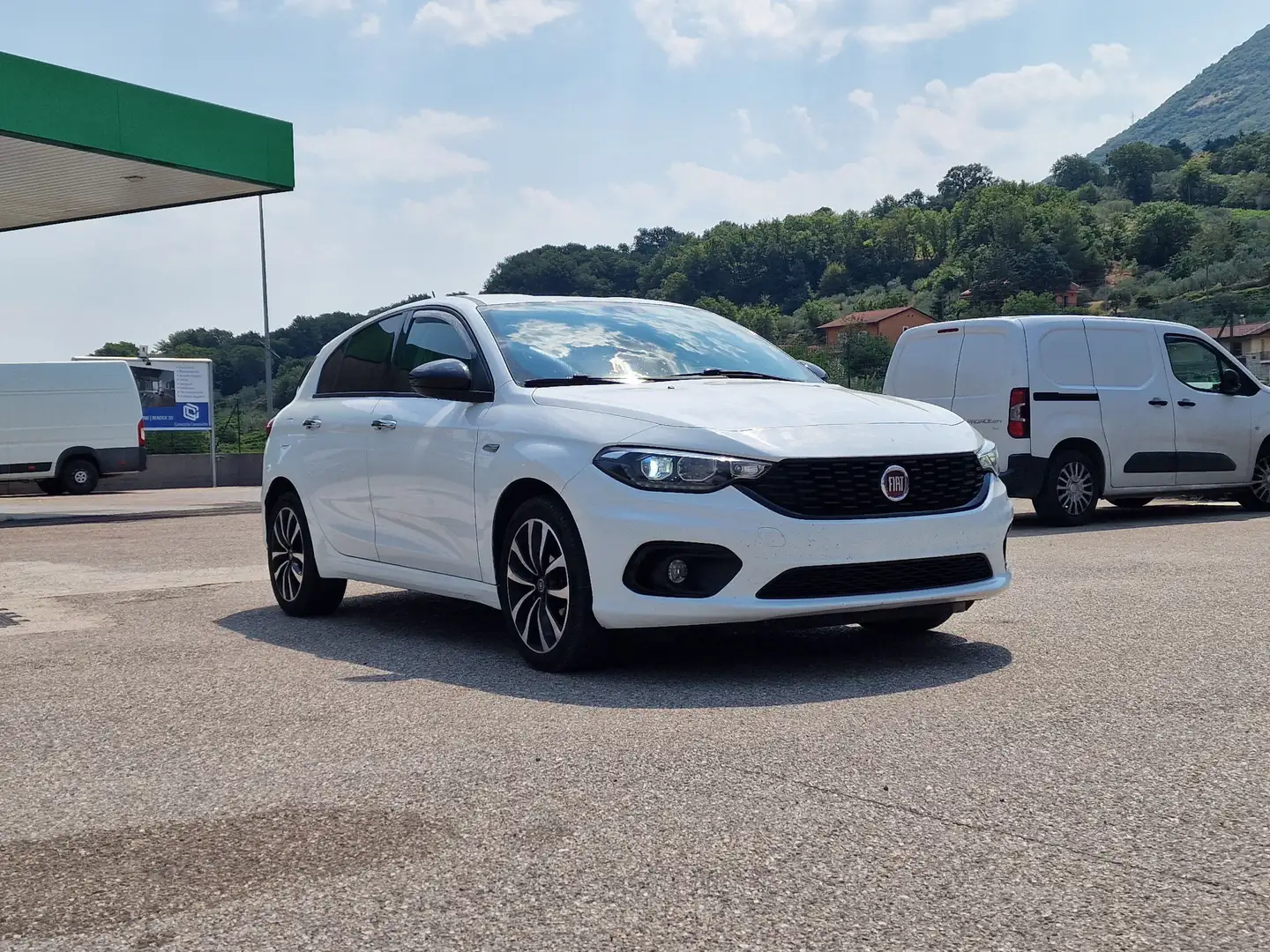 Fiat Tipo Tipo 5 porte II 2016 5p 1.3 mjt Pop s Blanc - 1