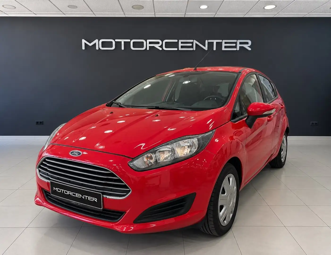 Ford Fiesta 1.6 TDCi Titanium Rojo - 2