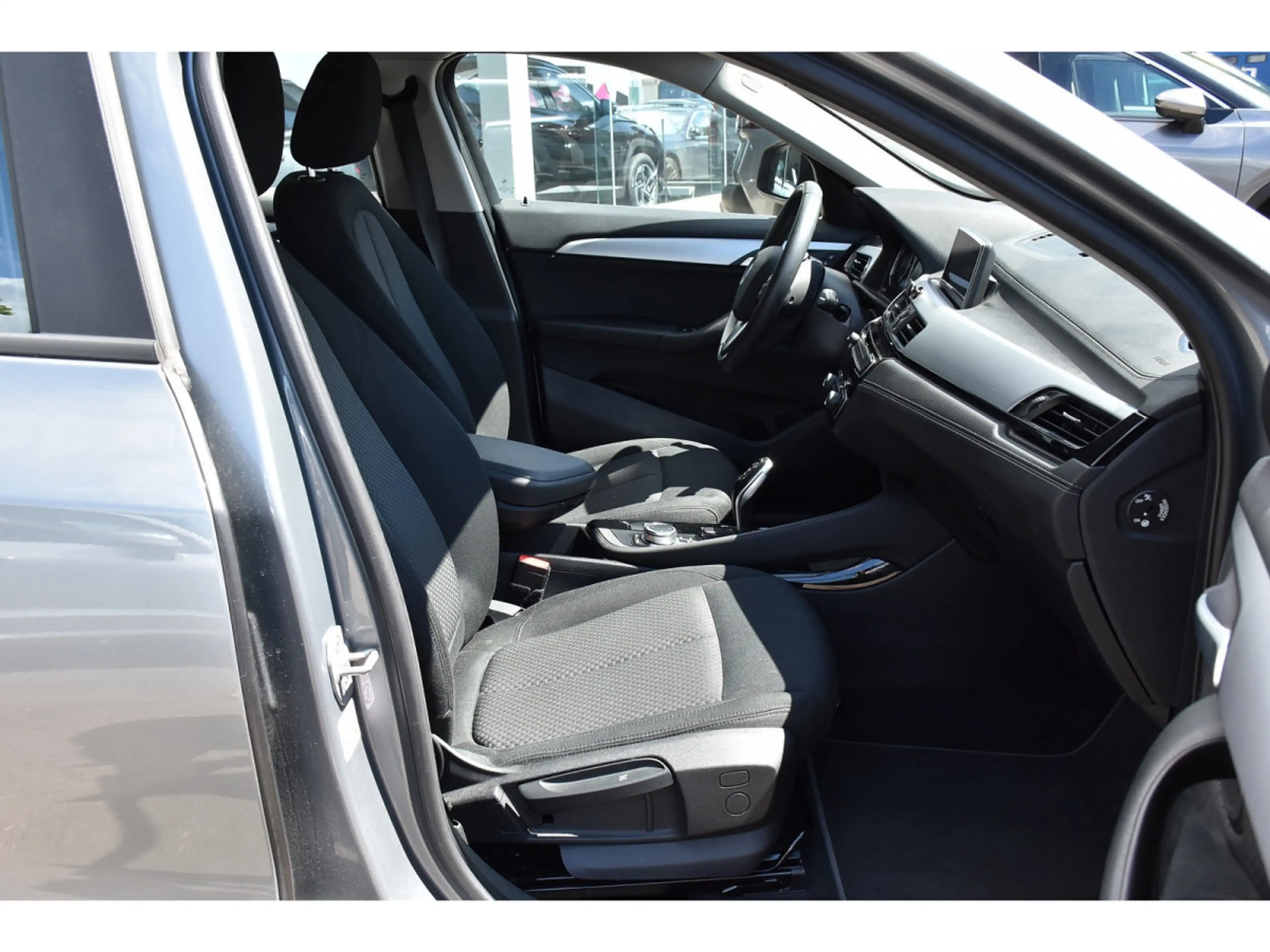 BMW X2 1.5 dA sDrive16 REGUL GPS PARK LED 1° MAIN — photo 7