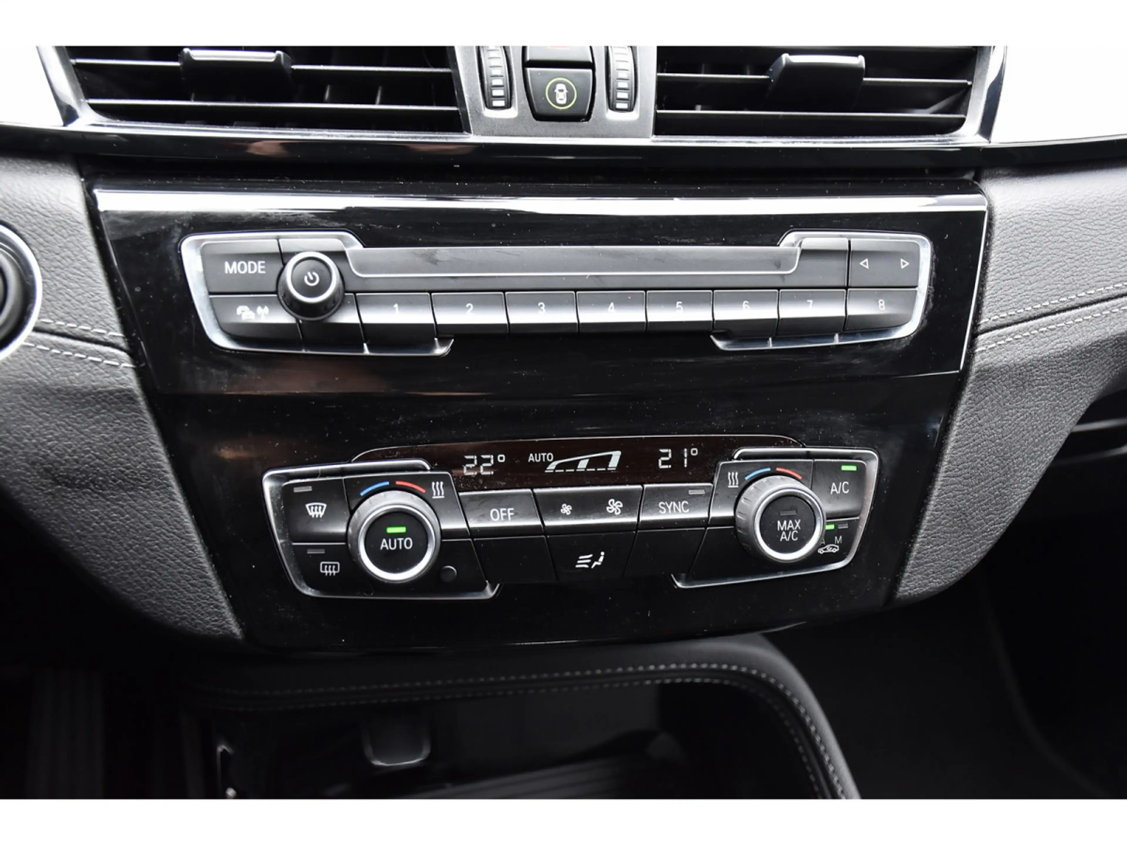 BMW X2 1.5 dA sDrive16 REGUL GPS PARK LED 1° MAIN — photo 15