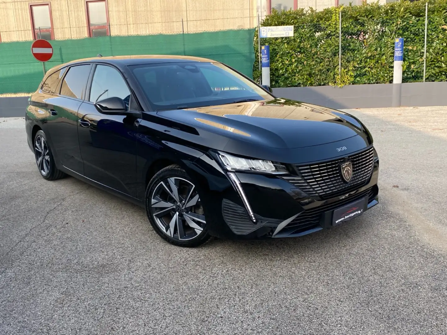 Peugeot 308 308 BlueHDi 130 S&S EAT8 SW Allure Pack Noir - 1