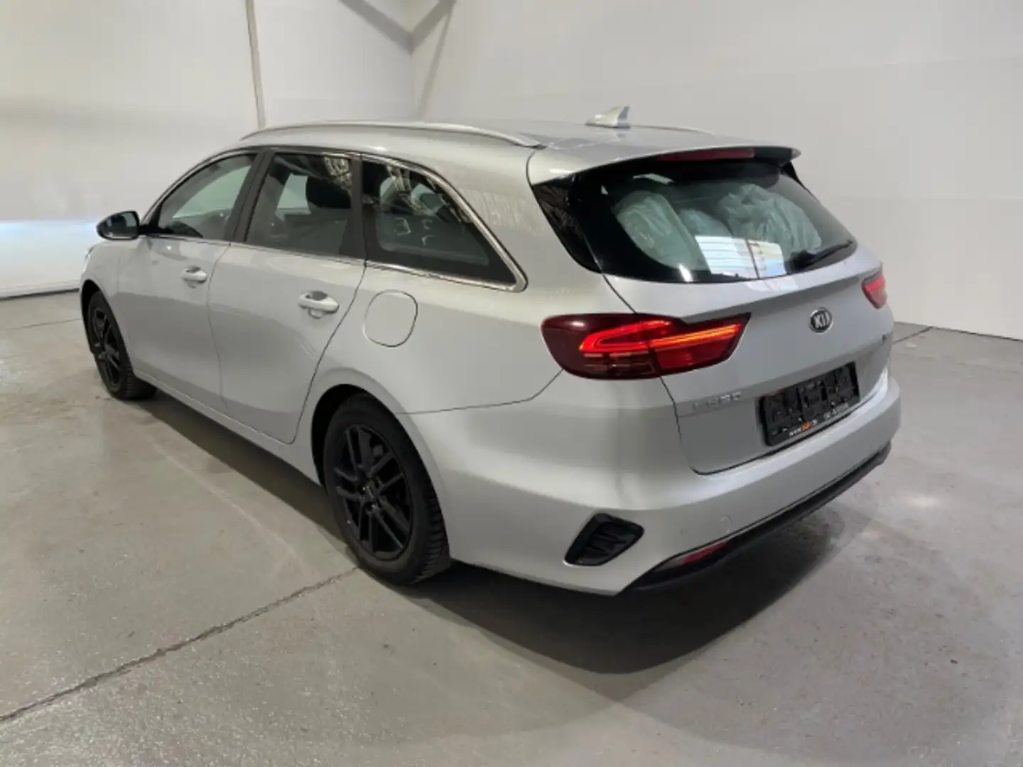 Kia Ceed SW / cee'd SW 1.6 CRDi Spirit Automatik EU6d LED ACC Navi Silber - 2