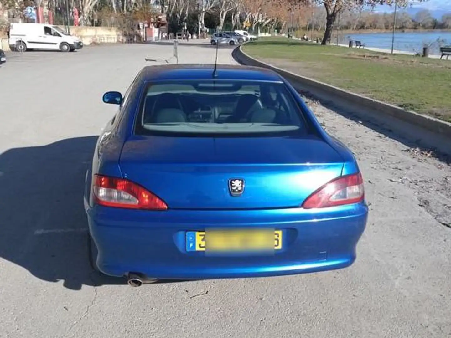 Peugeot 406 Coupé 3.0i V6 Blau - 1