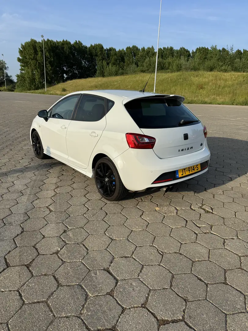 SEAT Ibiza 1.0 EcoTSI FR Con. Wit - 2
