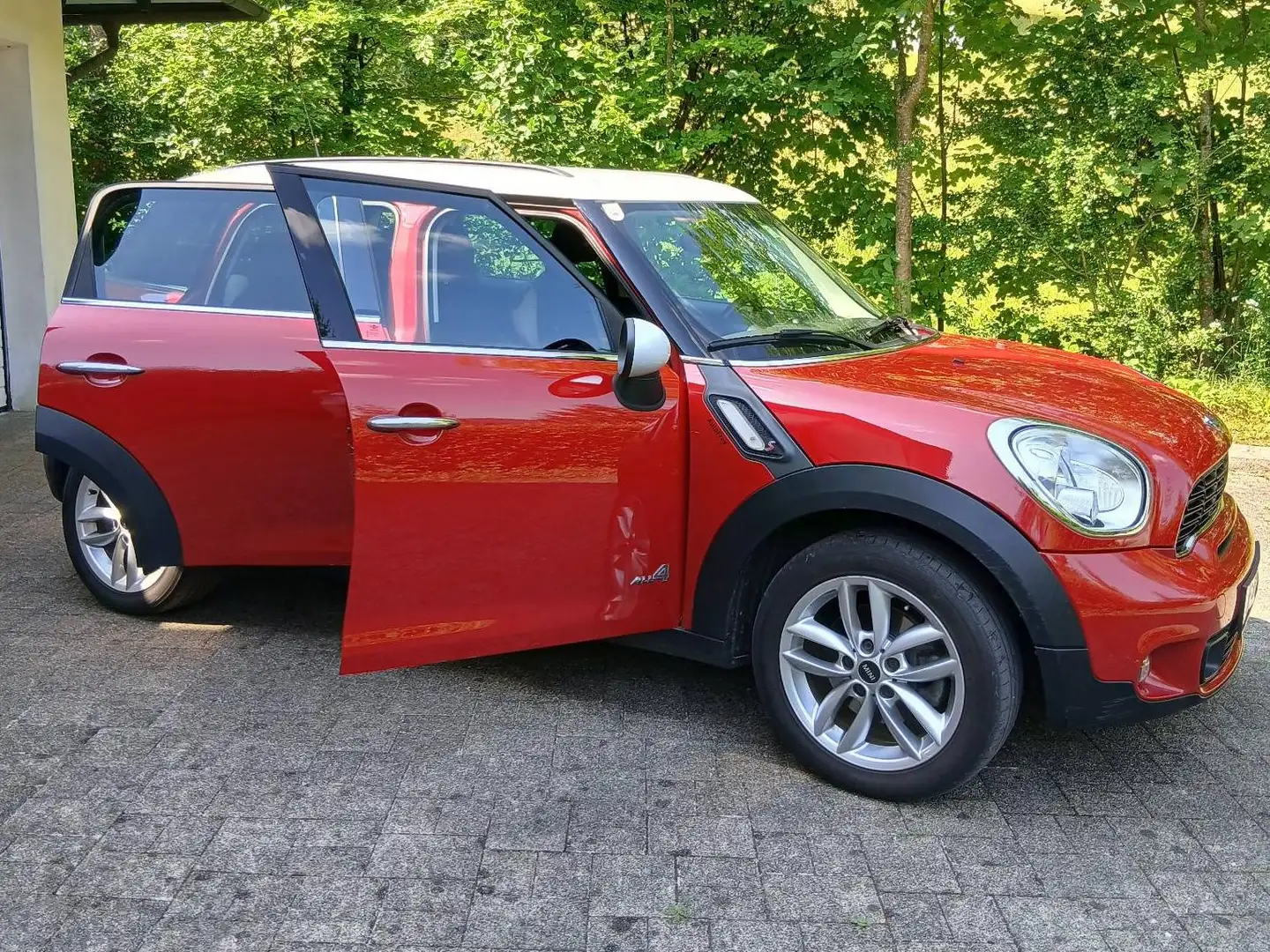 MINI Cooper SD Countryman MINI Countryman COOPER SD ALL4 Automatik 1.Besitz | Garage | 105 kW | 137.000 km Rot - 2
