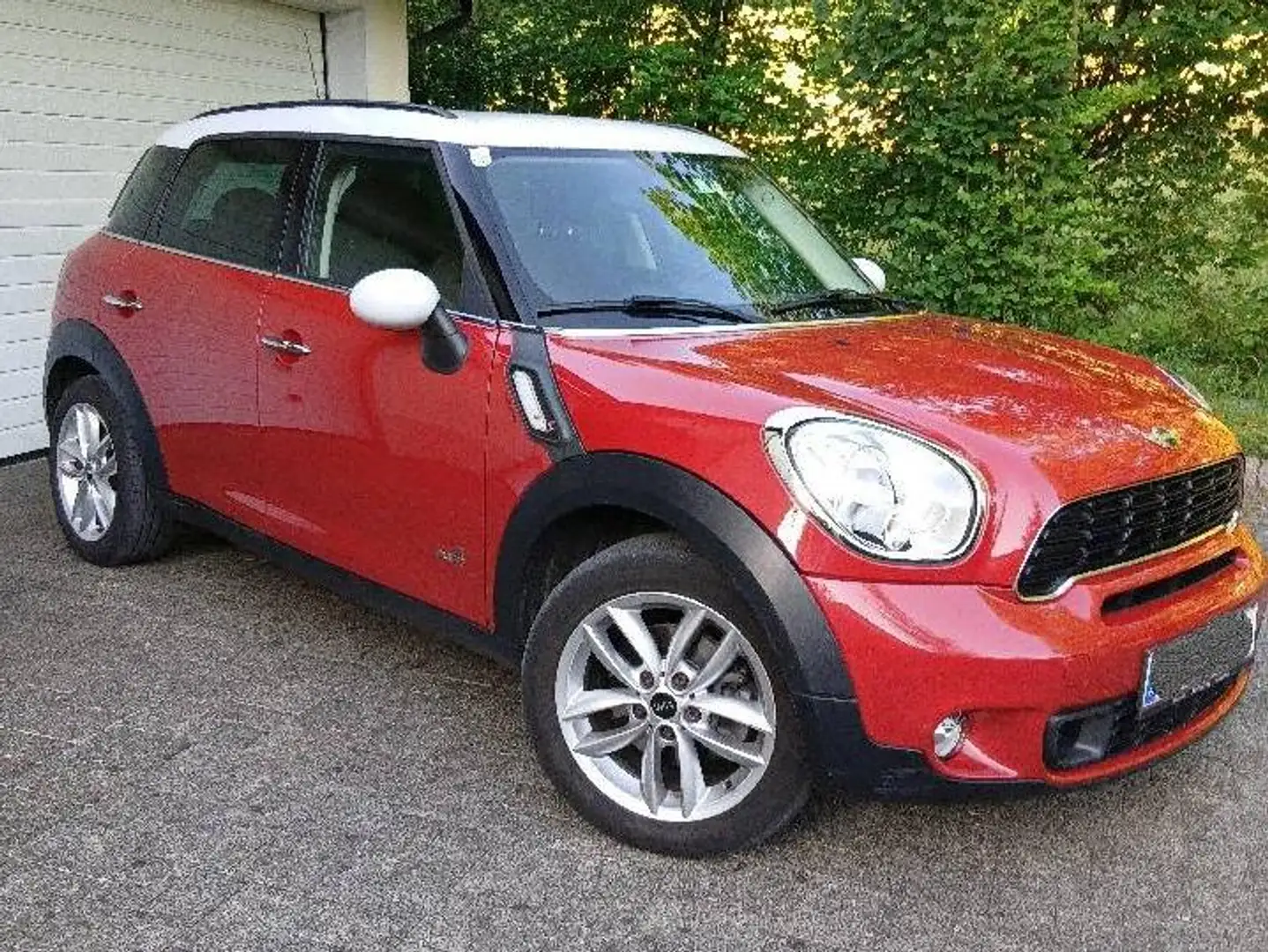 MINI Cooper SD Countryman MINI Countryman COOPER SD ALL4 Automatik 1.Besitz | Garage | 105 kW | 137.000 km Rot - 1