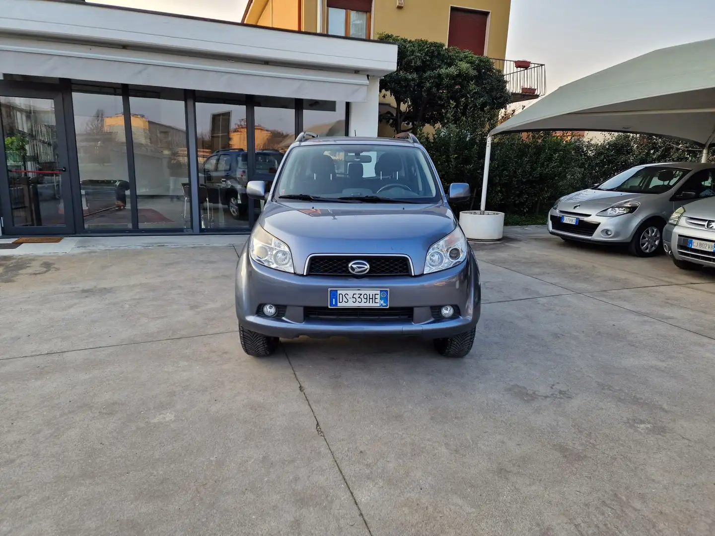 Daihatsu Terios 1.5 SXA Niebieski - 2