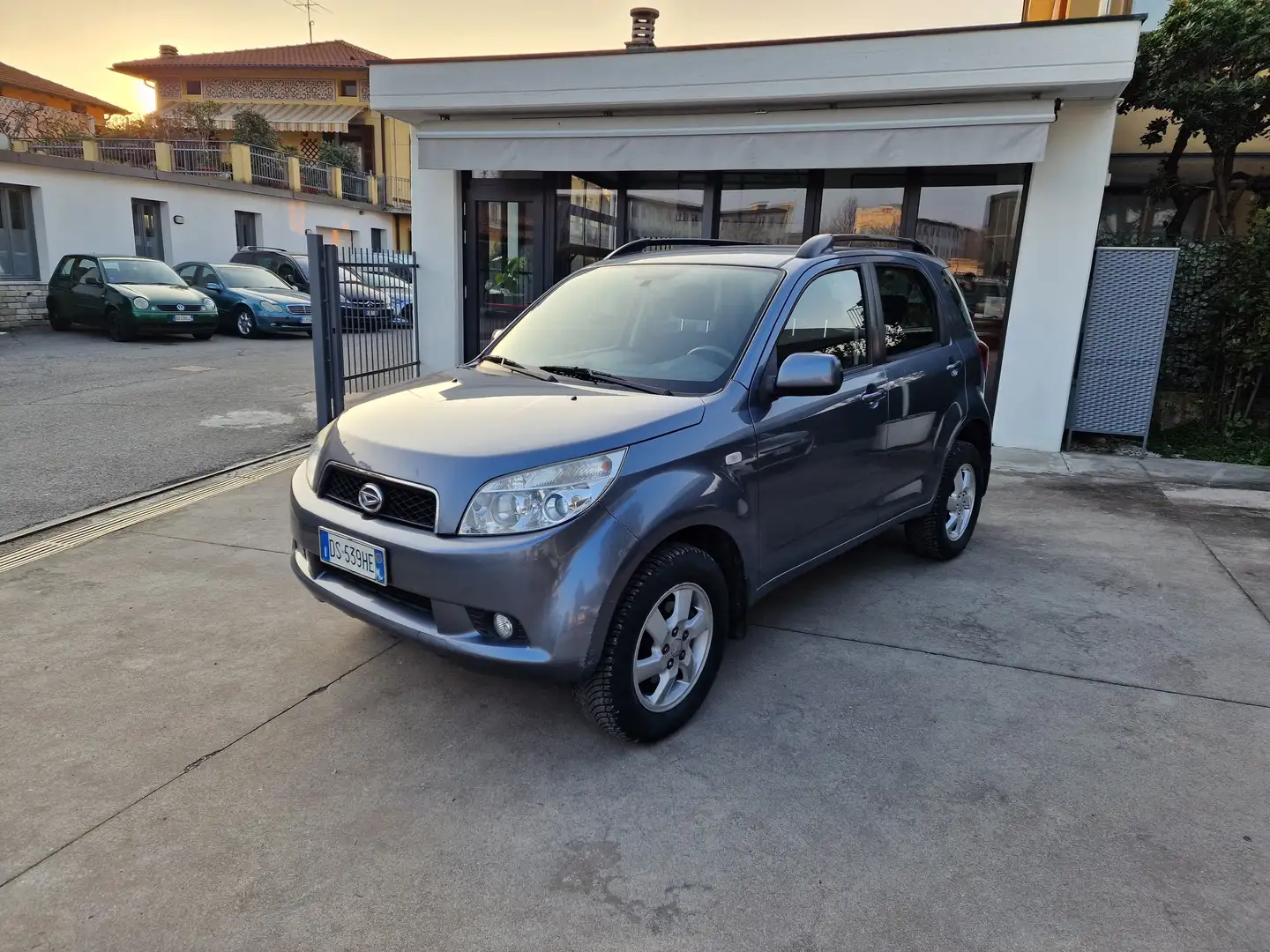 Daihatsu Terios 1.5 SXA Niebieski - 1