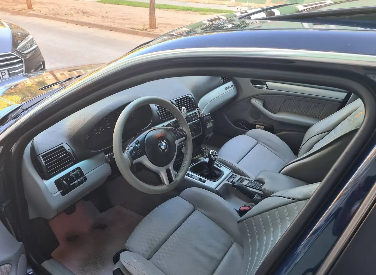 BMW 330d, foto 8