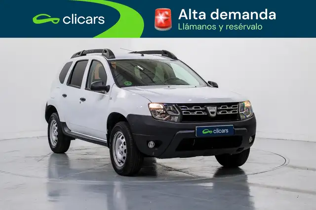 Dacia Duster view 3