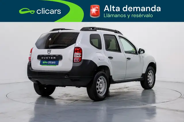 Dacia Duster view 5