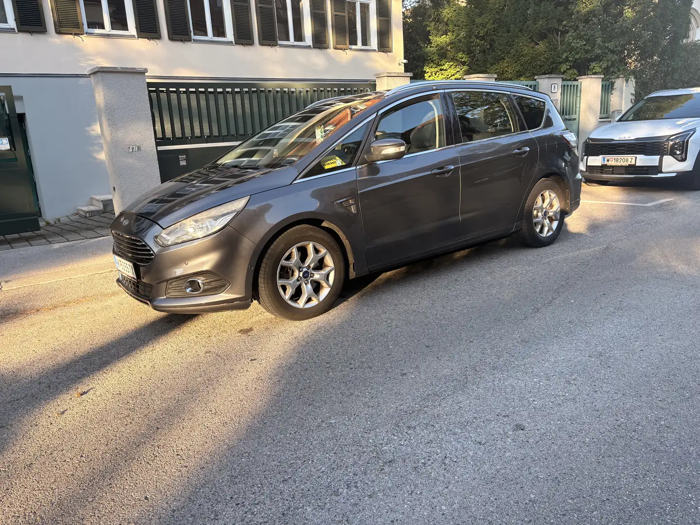 Ford S-Max Titanium 2.0 TDCi Auto-Start/Stop Aut. - 2