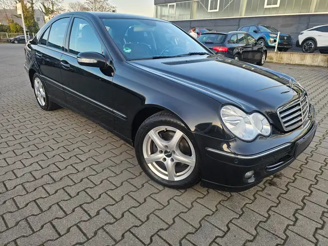 Mercedes-Benz C 180 C-Klasse Automatik Avantgarde,Navi,Klima,Tüv27