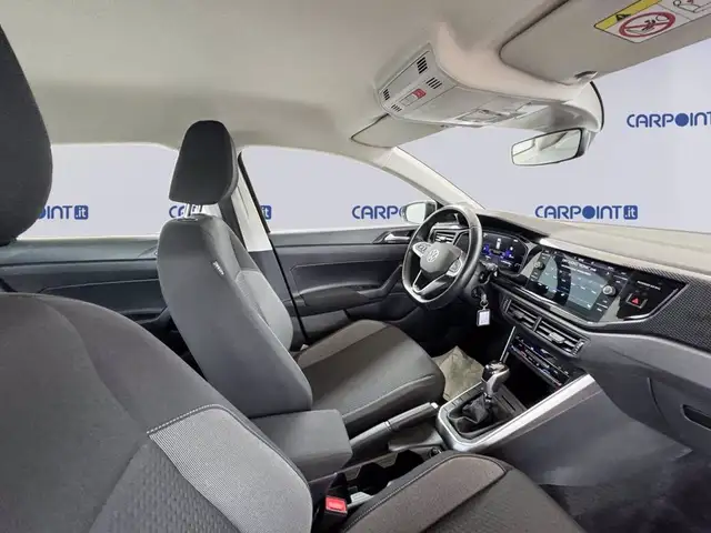 Volkswagen Polo view 7