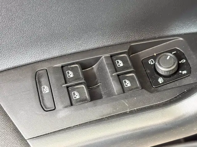 Volkswagen Polo view 20